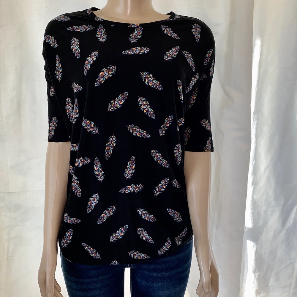 New Lularoe feather Irma